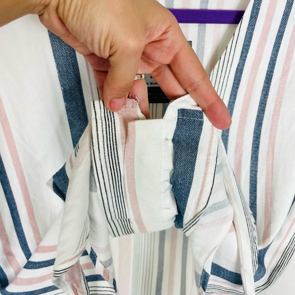 NWT Style Envy - Button Up Crop Top, White w/Pink & Blue Strips (Small) - Picture 5 of 7